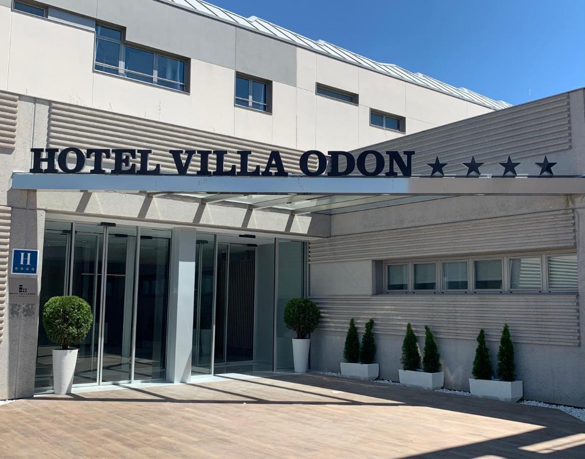 Hotel Villa Odon Villaviciosa de Odón Exterior foto